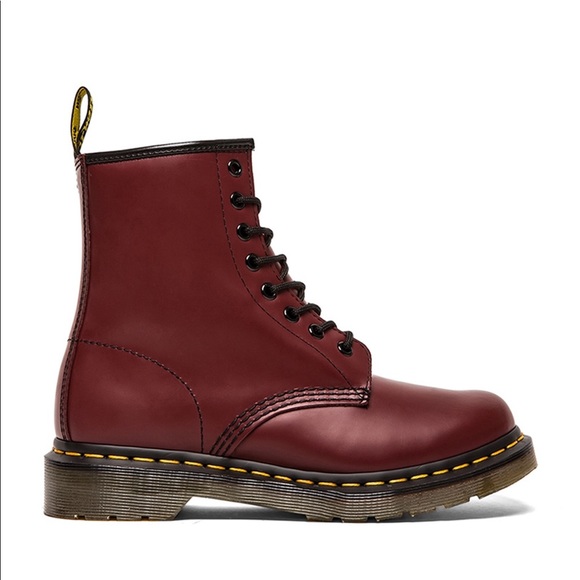 dr martens iconic